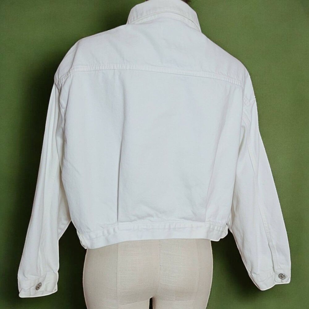 Zara Women's White Large Pocket Cropped Denim Jacket - Picture 3 of 10